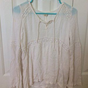 Hollister Long Sleeve White Shirt Size Small